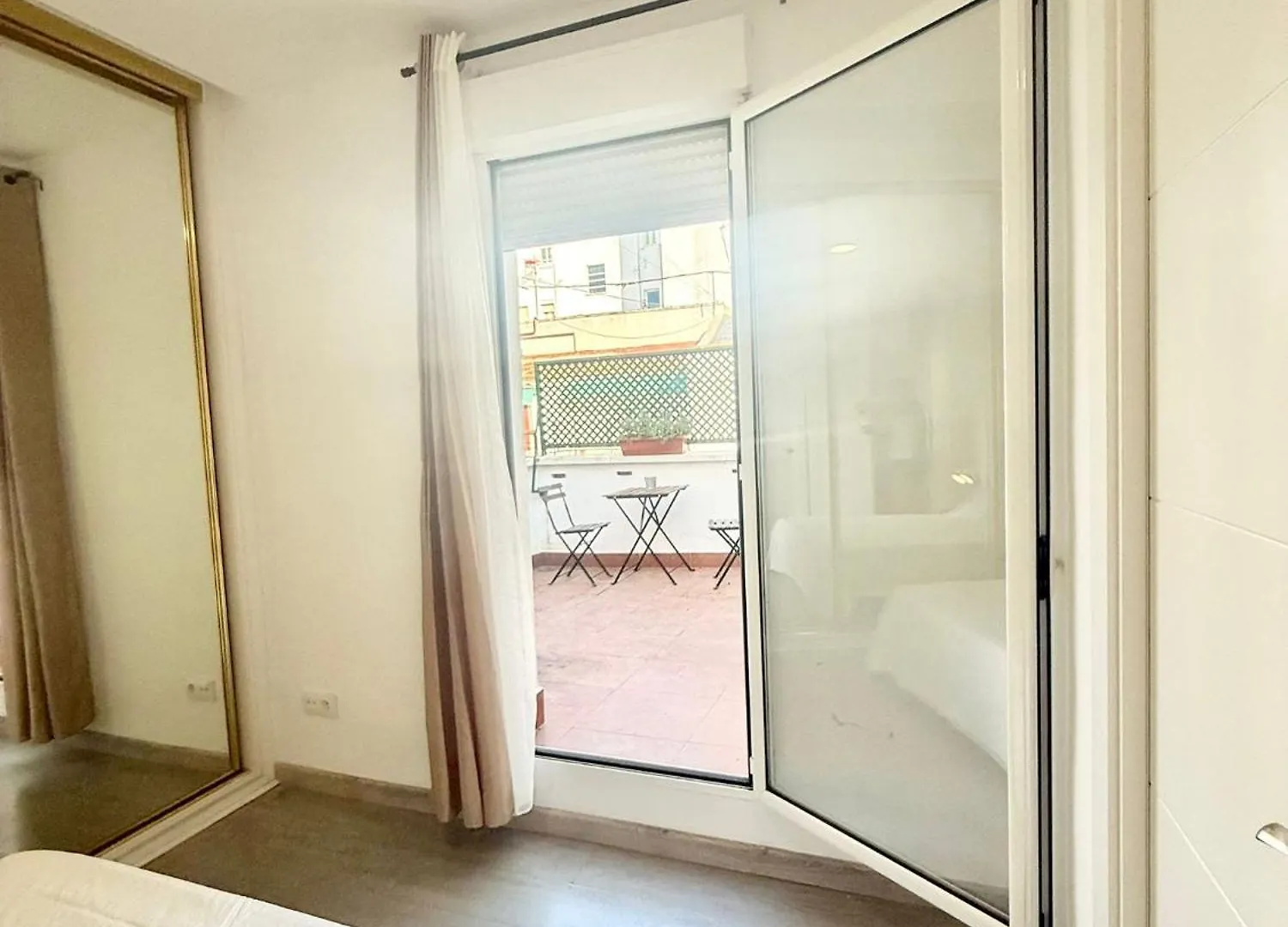 Apartment Amch Hospedaje Metro Avenida De America 11 Madrid